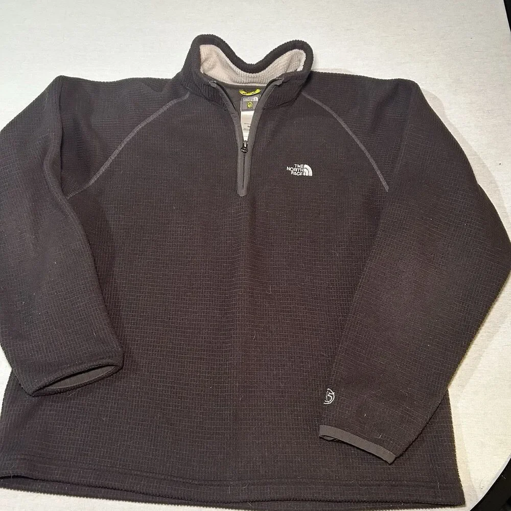 The North Face A5 Series men's black grid fleece pullover size M with a 1/2 zip
